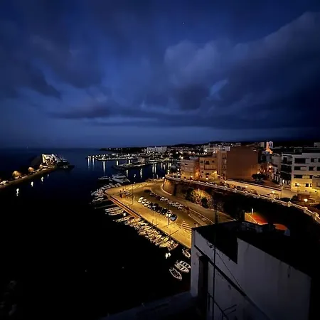 Charming Sea Front 3 Bedroom - Incredible Views! Apartamento *